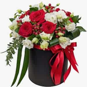 Red & White Roses in Box - Product image