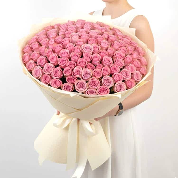 101 Pink Roses Bouquet - Roses