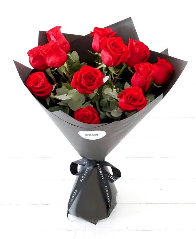 Red Roses Black Wrapping - Roses