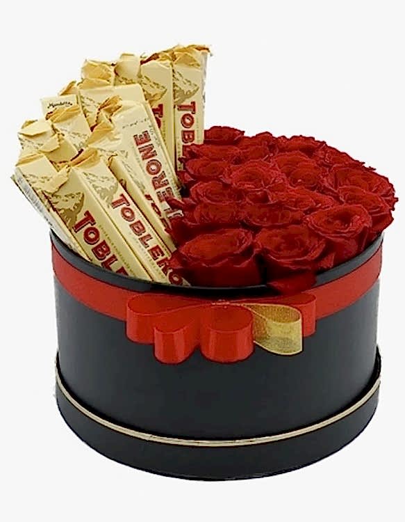 Red Roses & Toblerone Delight Box - Flower delivery in Azərbaycan