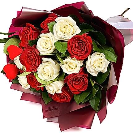 Melody of two hearts 15 Roses - Roses